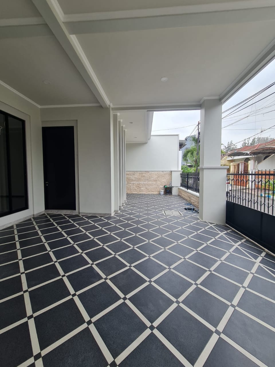 Disewakan Rumah Mewah Baru Darmo Permai Timur Surabaya Barat - Thumbnail 6