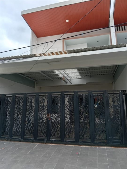 Jual Rumah Baru 2 Lantai Darmo Permai Timur Surabaya Barat - Image 1