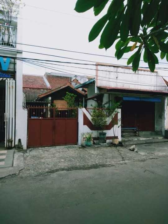 Dijual Rumah Strategis di Raya Tengger Kandangan Benowo Surabaya Barat - Image 1
