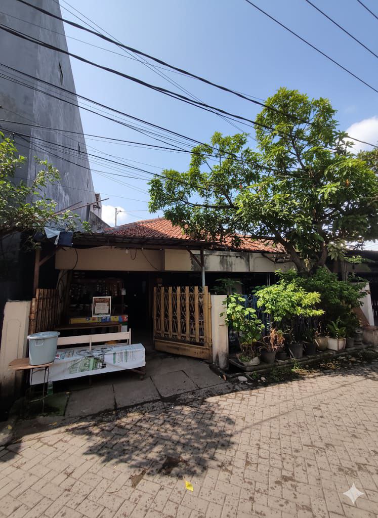 Dijual Rumah Lama Hitung Tanah di Ploso Surabaya Timur - Image 1