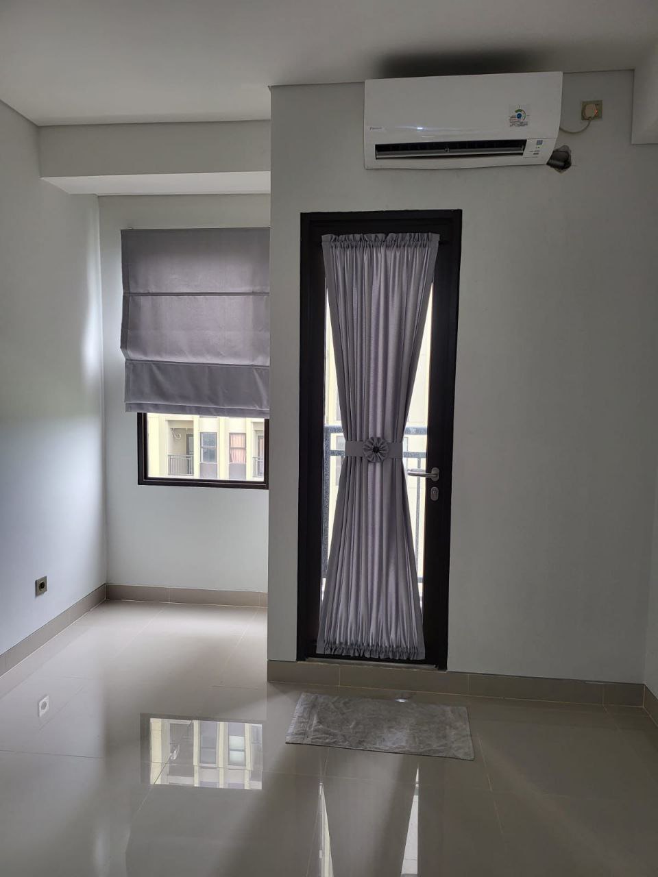 Dijual Unit Apartemen 1BR Siap Huni di Trans Studio Cibubur Depok - Thumbnail 2