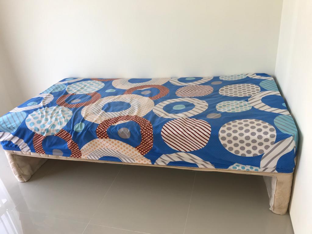 Dijual/Disewakan Rumah Mewah 2 Lantai Murah dan Lokasi Premium di Royal Residence Surabaya Barat - Thumbnail 4