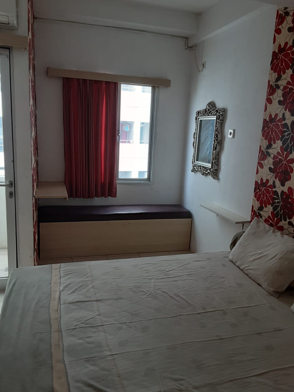 Dijual/Disewakan Apartemen Pool View dan Lokasi Strategis di Pavilion Permata Studio Surabaya Barat - Thumbnail 7