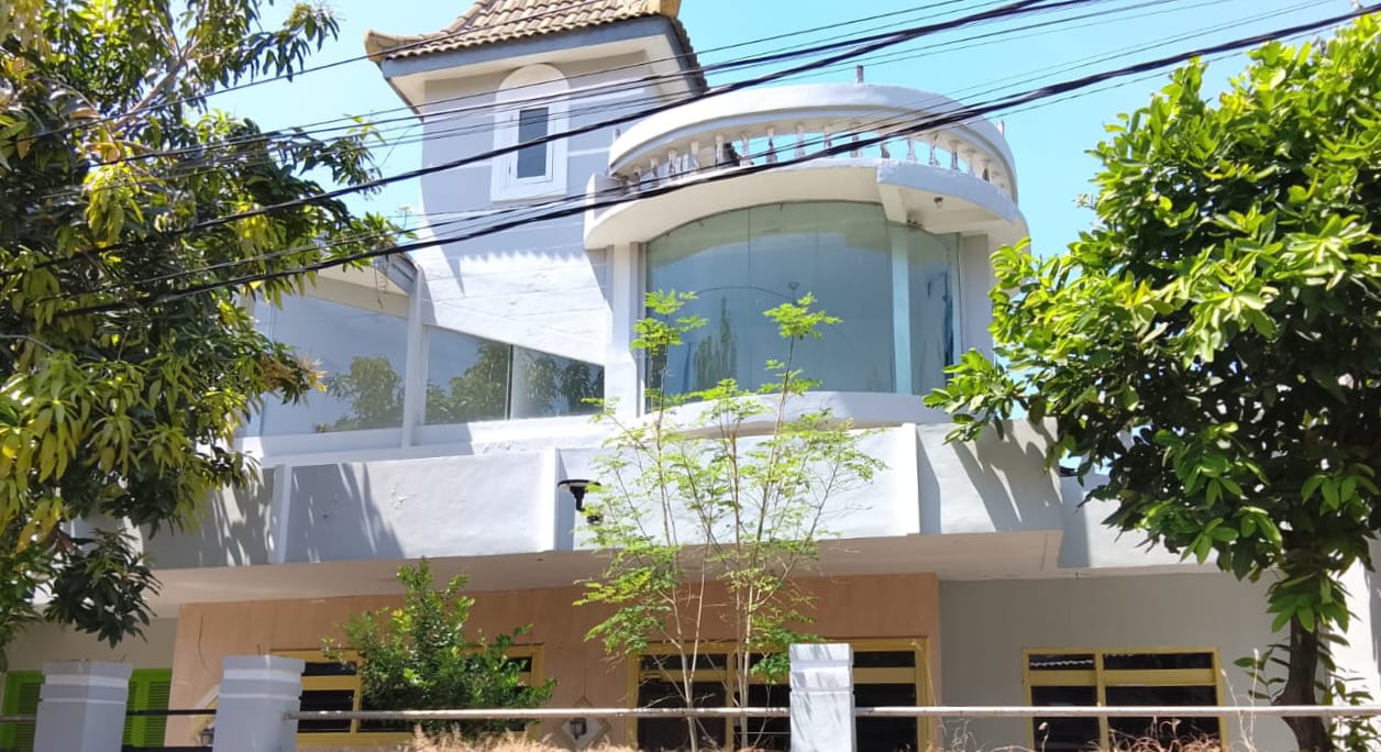 Dijual Rumah Besar Terawat Mojoklangru Surabaya Timur - Image 1
