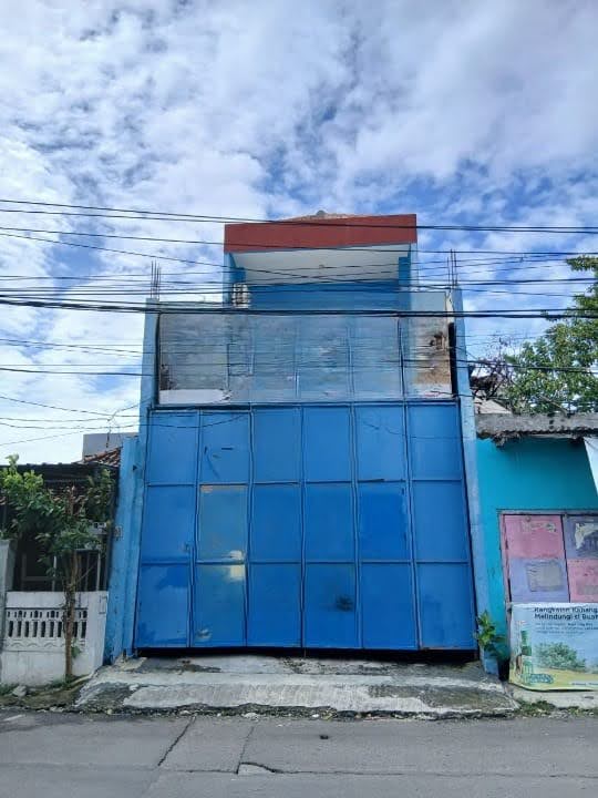 Dijual Murah Rumah di Kawasan Kedinding Surabaya Utara - Image 1