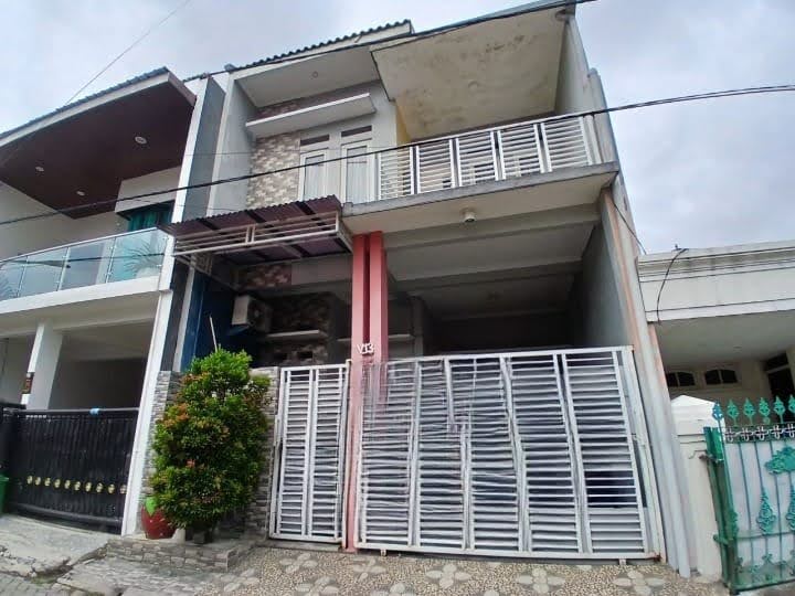 Dijual Rumah 2 Lantai Siap Huni di Gunung Sari Indah, Surabaya Selatan - Image 1