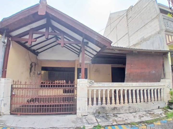 Dijual Rumah Strategis di Gunung Sari Indah, Surabaya Selatan - Image 1