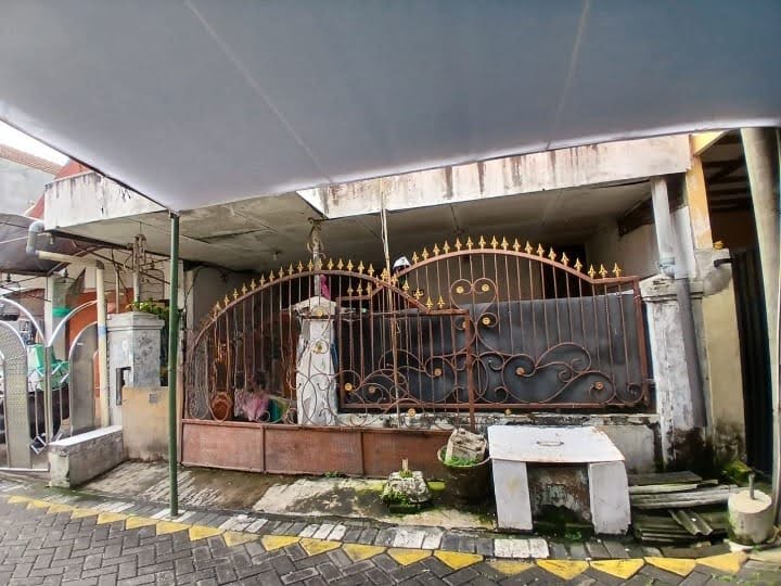 Dijual Murah Rumah Nyaman di Gunung Sari Indah Surabaya Selatan - Image 1