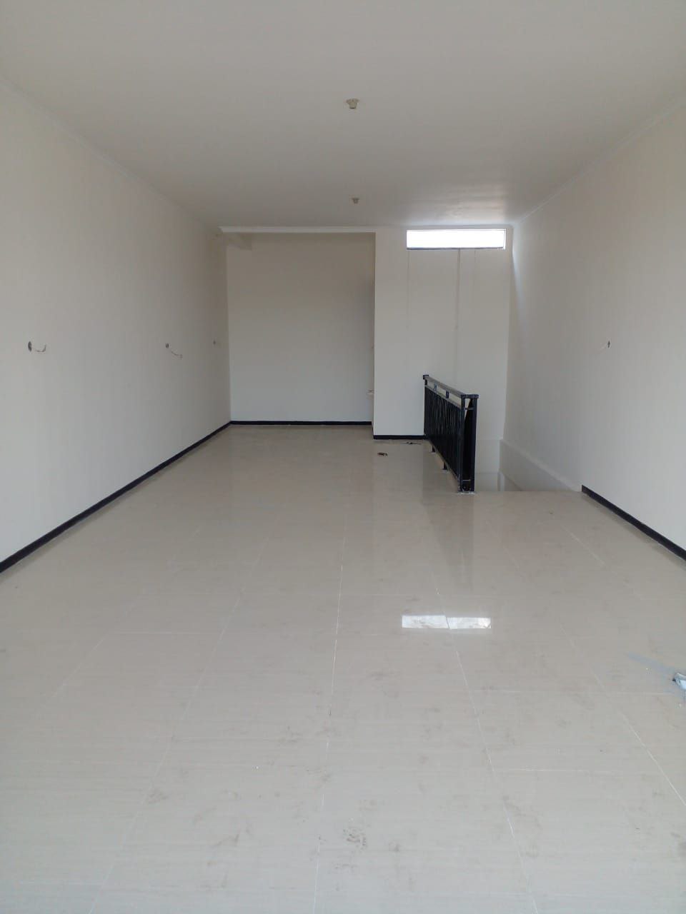 Dijual Ruko 3 Lantai di Jalan Raya Lontar Surabaya Barat - Thumbnail 2