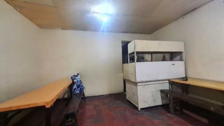 Dijual Rumah Usaha Hitung Tanah Lokasi Strategis Wilayah Surabaya Timur - Thumbnail 2