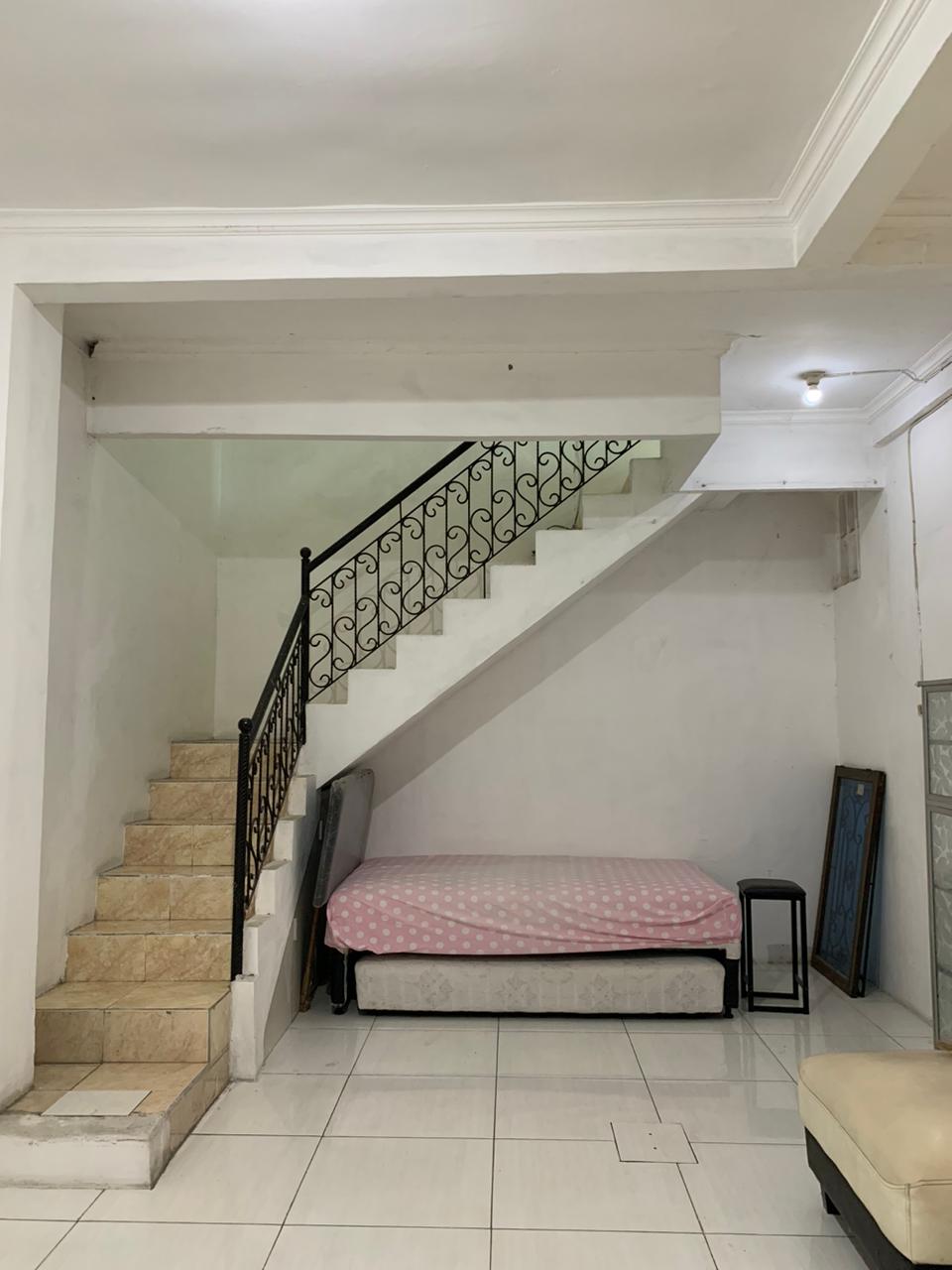 Dijual Rumah Strategis di Nol Jalan Kembar Rungkut Surabaya Timur - Thumbnail 6