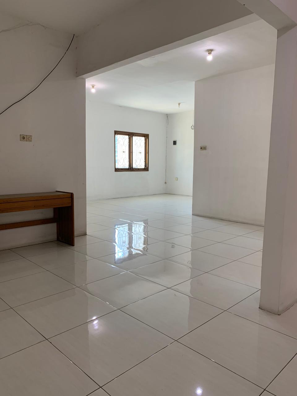 Dijual Rumah Strategis di Nol Jalan Kembar Rungkut Surabaya Timur - Thumbnail 7