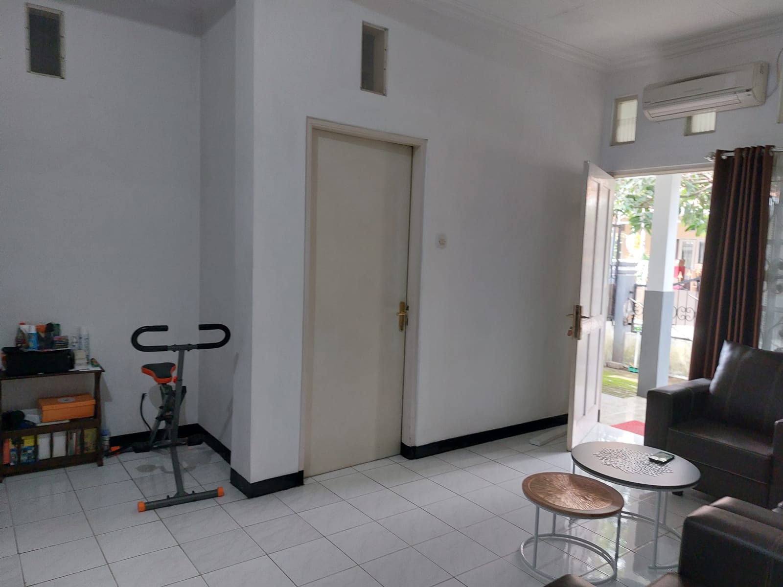 Dijual Rumah 1,5 Lantai Bukit Palma Murah di Citraland Utara Surabaya Barat - Thumbnail 3