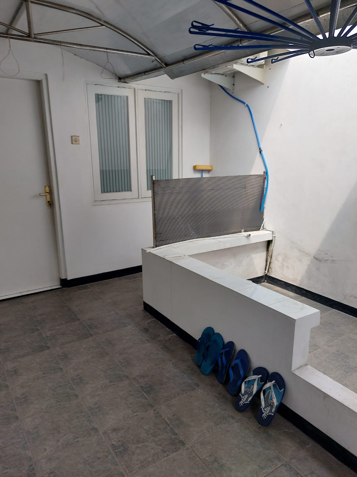 Dijual Rumah 1,5 Lantai Bukit Palma Murah di Citraland Utara Surabaya Barat - Thumbnail 4