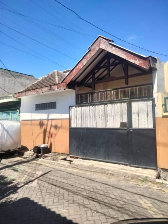Dijual Rumah 1,5 Lantai Jalan Libra Surabaya Timur - Thumbnail 2