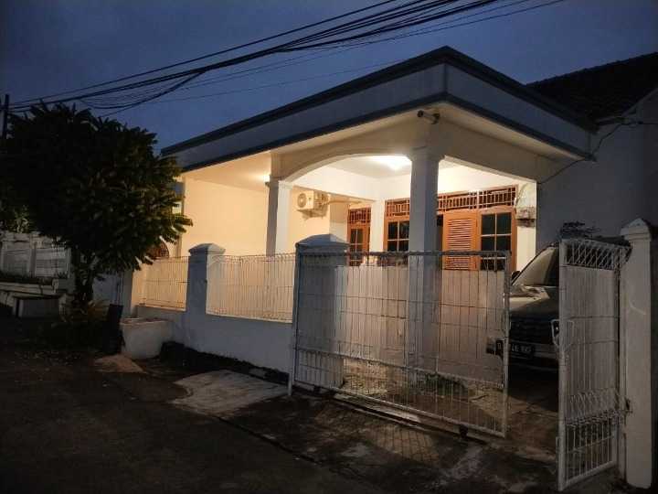 Dijual Rumah Strategis Siap Huni di Mekar Sari Permai Depok - Image 1