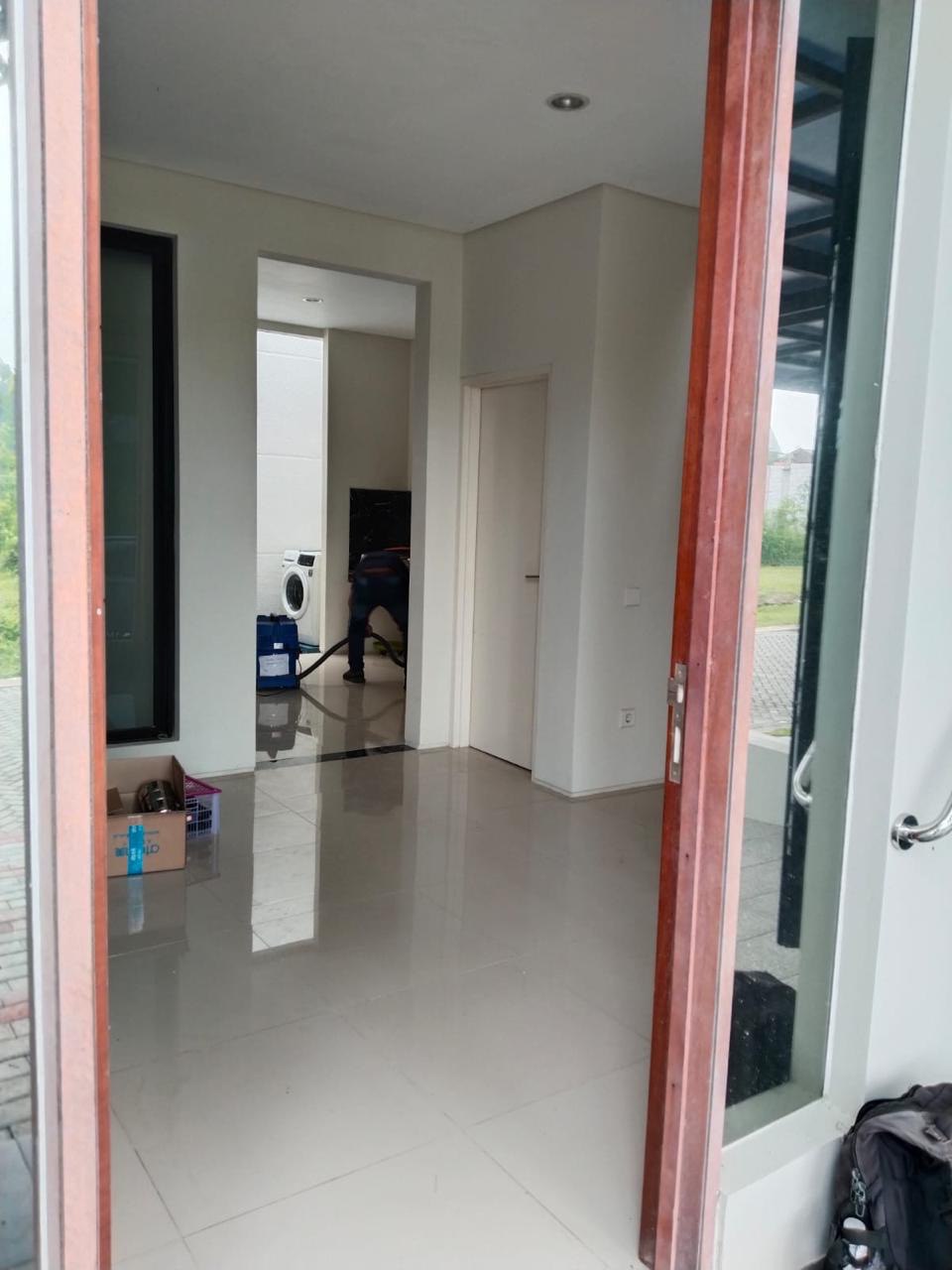 Dijual Rumah 2 Lantai Northhwest Hill Semi Furnished Citraland Utara Surabaya Barat - Thumbnail 7