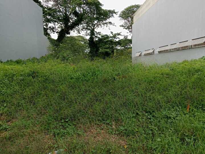 Dijual Kavling Premium Lokasi di Kawasan Elit Raya Bukit Golf Citraland Surabaya Barat - Image 1