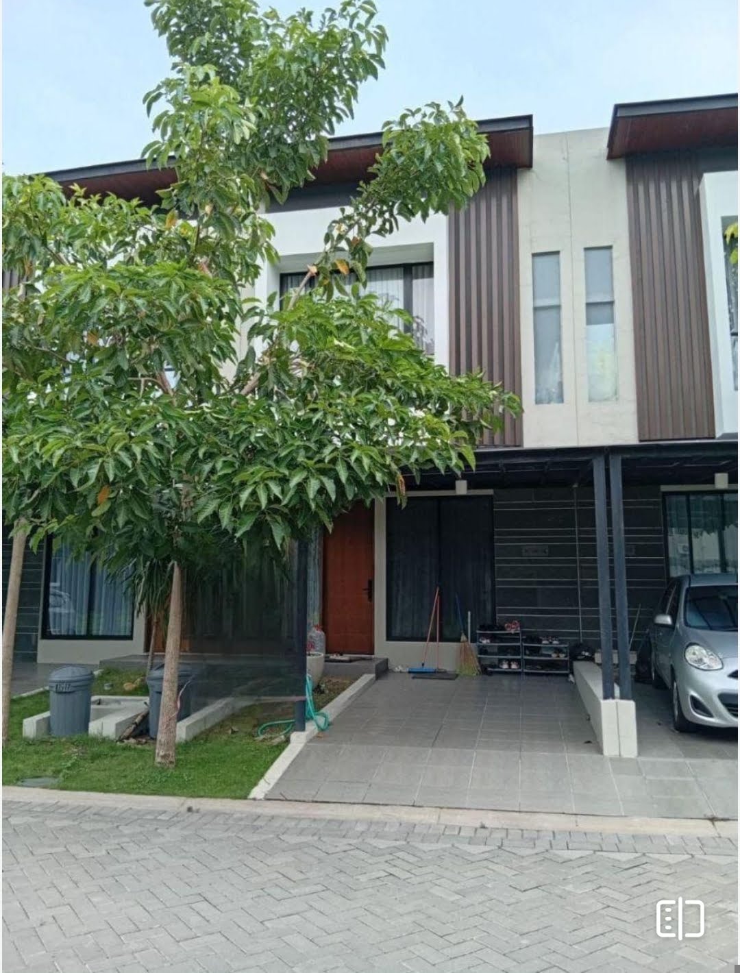 Dijual Rumah Siap Huni di North West Central Citraland Surabaya Barat - Image 1