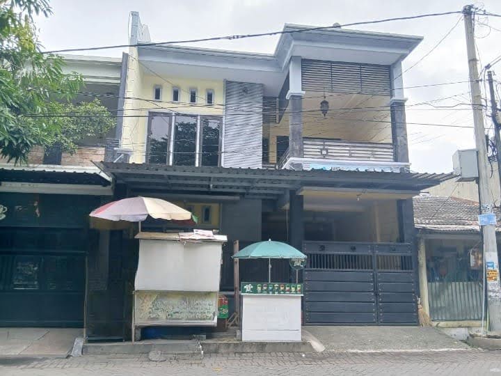 Dijual rumah lokasi strategis di Gunung Sari Indah Surabaya Selatan - Image 1