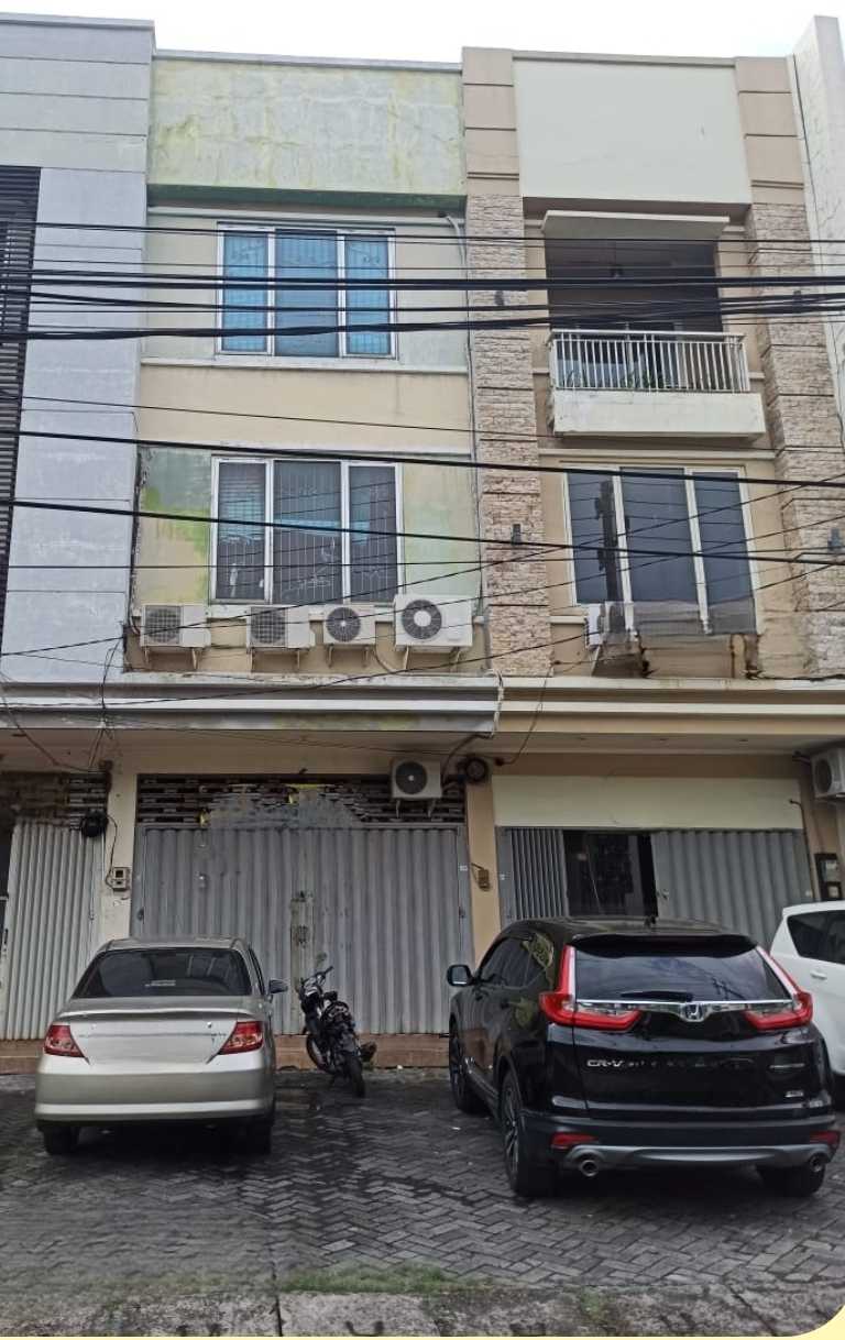Dijual Ruko Strategis di Manyar Tirtoyoso Wilayah Surabaya Timur - Image 1