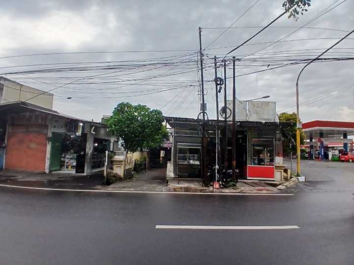Dijual Rumah Hitung Tanah di Raya Wiyung Surabaya Barat - Thumbnail 2