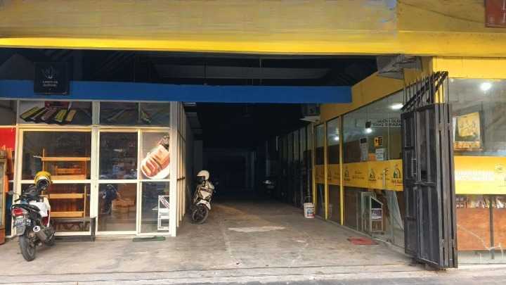 Dijual Ruko Komersial Strategis di Jalan Ahmad Yani Surabaya Selatan - Image 1