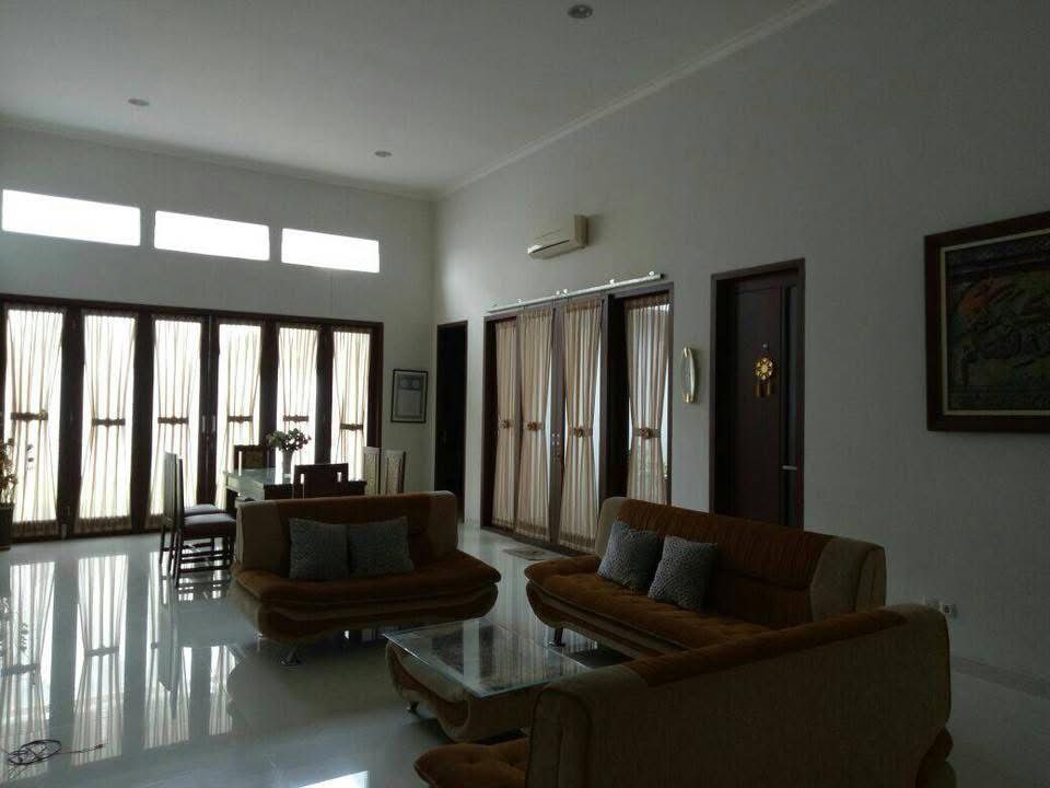 Dijual Rumah Luas Siap Huni di Graha Kencana Selatan Malang - Image 1