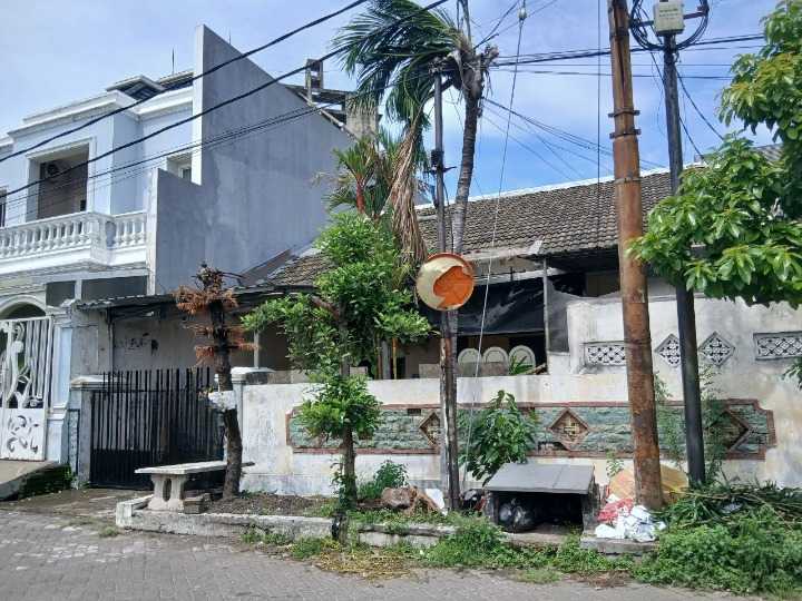 Dijual rumah strategis di kawasan Kendangsari Surabaya Selatan - Image 1
