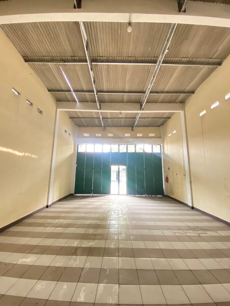 Dijual /Disewakan Ruko 1,5 Lantai Strategis di Jalan Gresik Surabaya Utara - Thumbnail 5