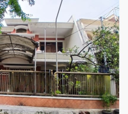 Dijual Rumah Luas Strategis di Tambak Sari Surabaya Pusat - Image 1