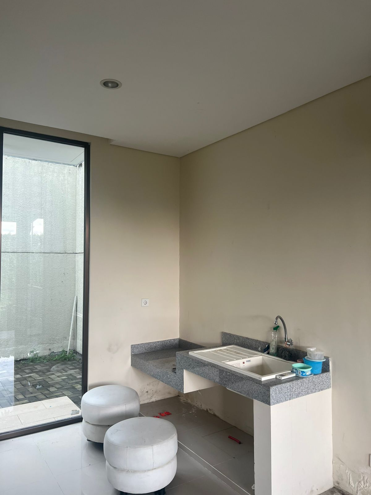Disewakan Rumah 2 Lantai Baru di Taman Puspa Raya Cluster Chestnut Citraland Surabaya Barat - Thumbnail 7