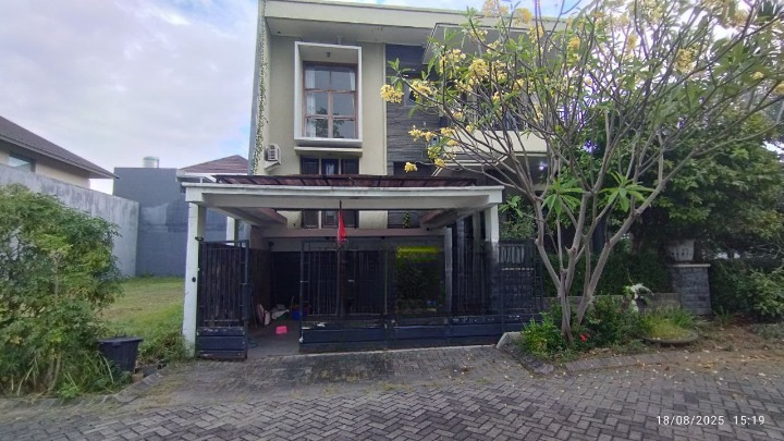 Dijual Rumah HOOK Bagus Minimalis Strategis Wilayay Citraland Surabaya Barat - Image 1
