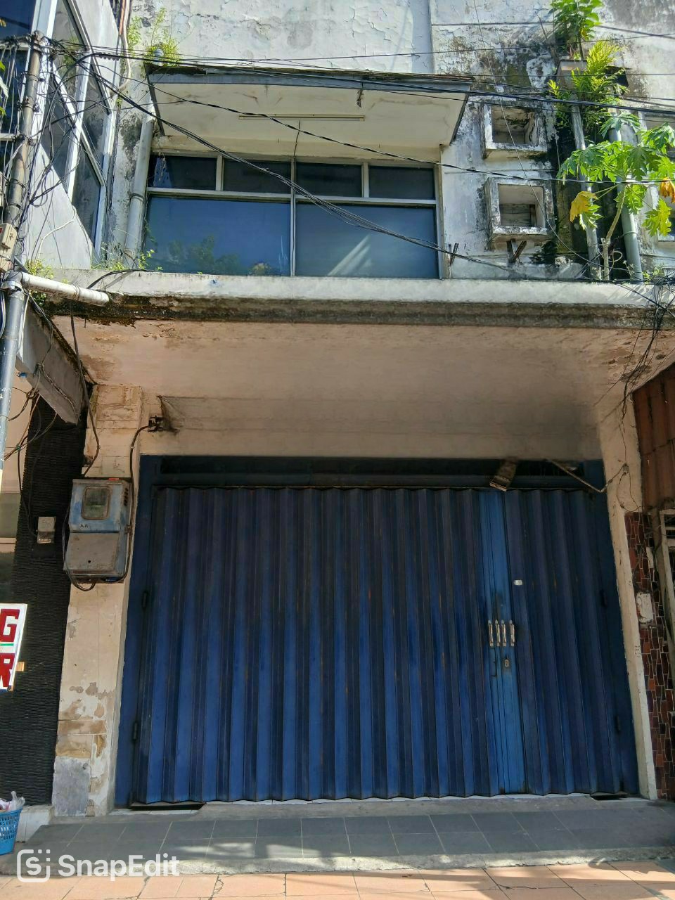 Dijual Ruko 3,5 Lantai Strategis di Wilayah Genteng Kali Surabaya Pusat - Image 1