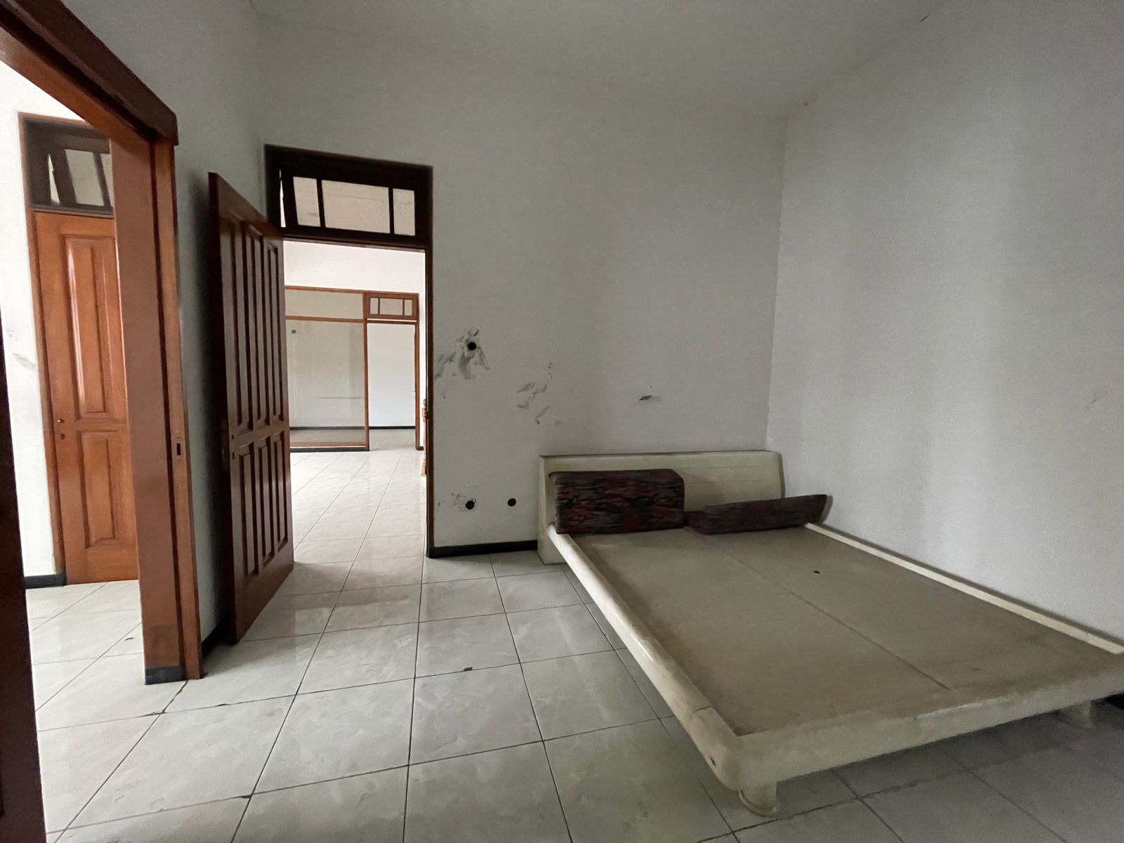 Dijual Rumah Mewah 2 Lantai di Raya Margorejo Surabaya Selatan - Thumbnail 5