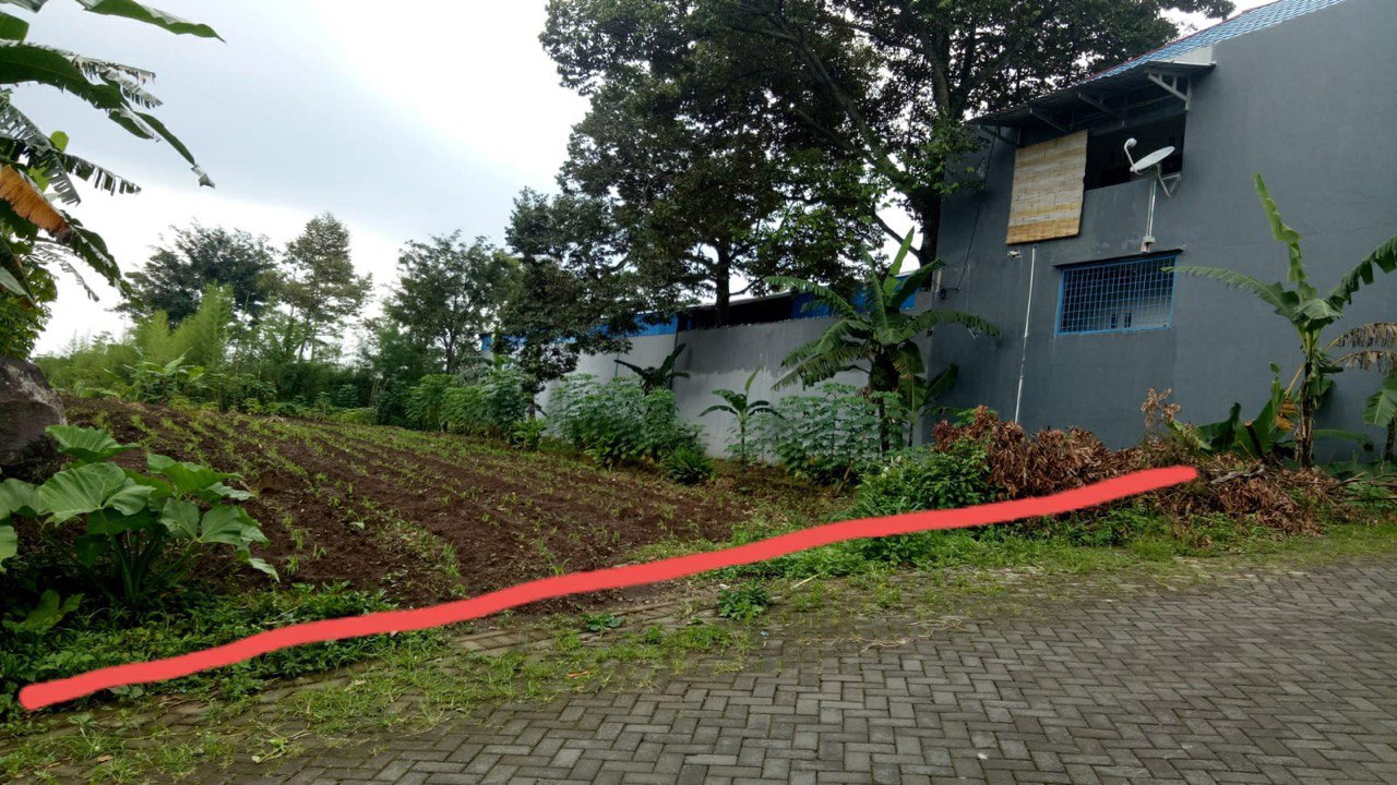 Dijual Tanah Luas Strategis di Prigen Pasuruan - Image 1