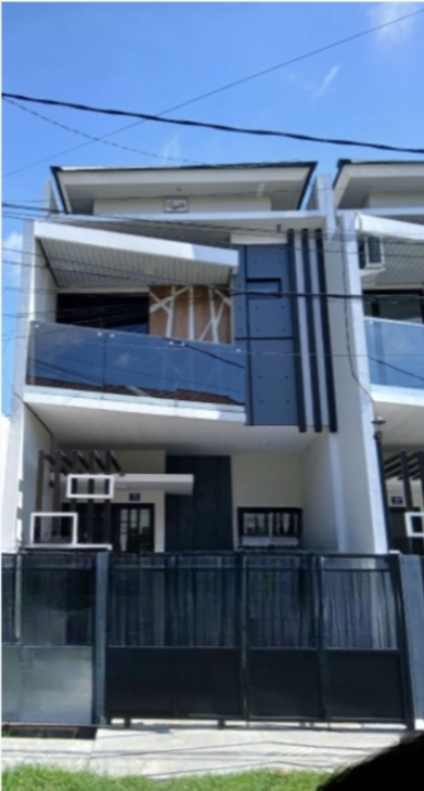 Dijual Rumah Bagus Terawat di Wilayah Kutisari Surabaya Selatan - Image 1