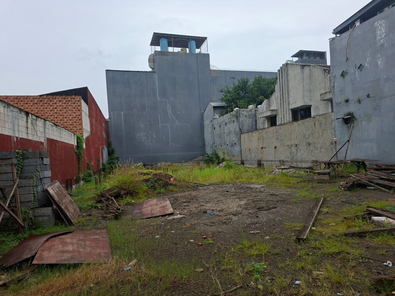 Disewakan Tanah Lokasi Premium Nol Jalan Raya Dharmahusada Indah Surabaya Timur (bbal) - Image 1