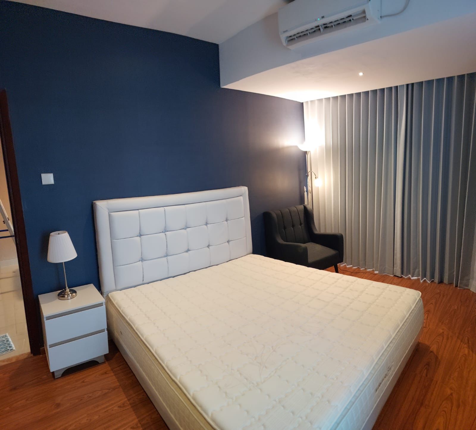 Dijual Apartemen Unit Corner  Tower Venetian Grand Sungkono Lagoon Surabaya Barat - Thumbnail 2