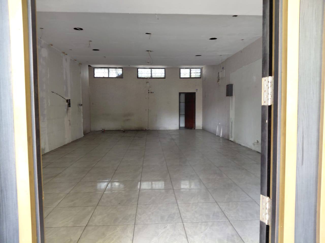 Disewakan Ruko Strategis di Jalan Raya Jemursari Surabaya Selatan - Thumbnail 5