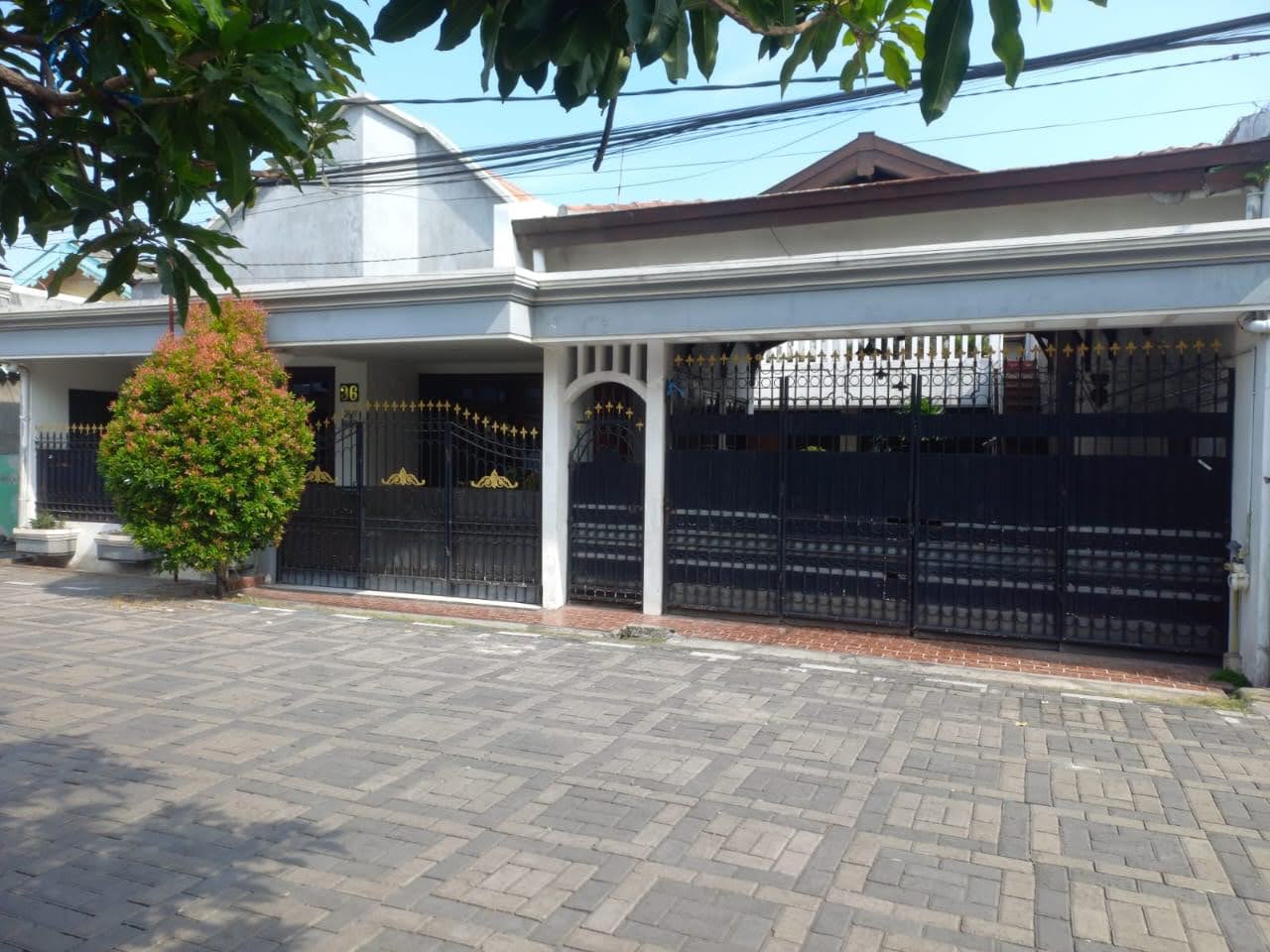 Dijual Rumah Siap Huni di Bratang Surabaya Timur - Image 1