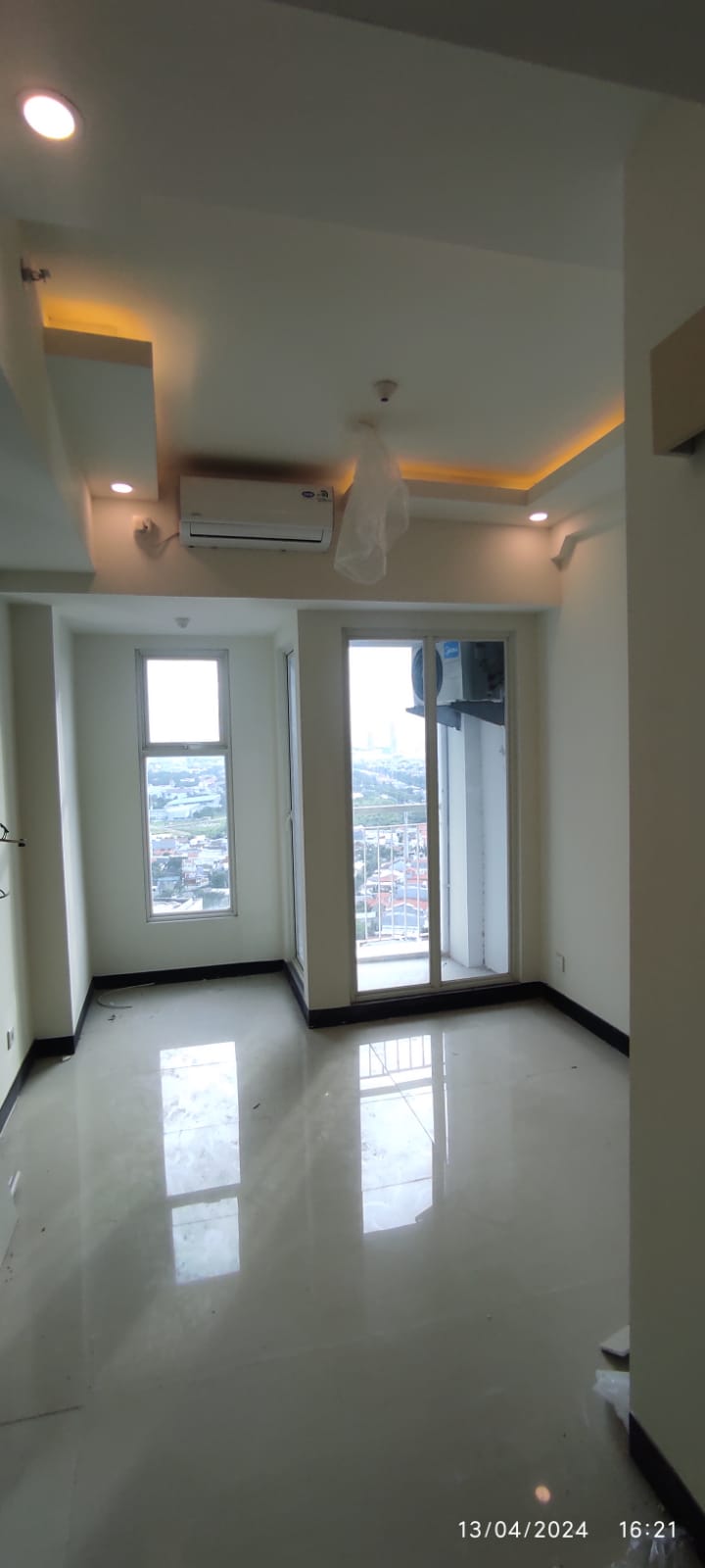 Dijual/Disewakan Unit Apartment Bagus Amor Tower Pakuwon City Mall Surabaya Timur - Image 1