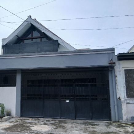 Dijual Rumah Bagus 2 Lantai Karang Empat Surabaya Timur - Image 1