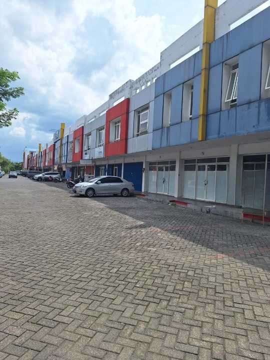 Disewakan Ruko 2 Lantai Strategis di Green Garden Icon Mall Gresik - Image 1