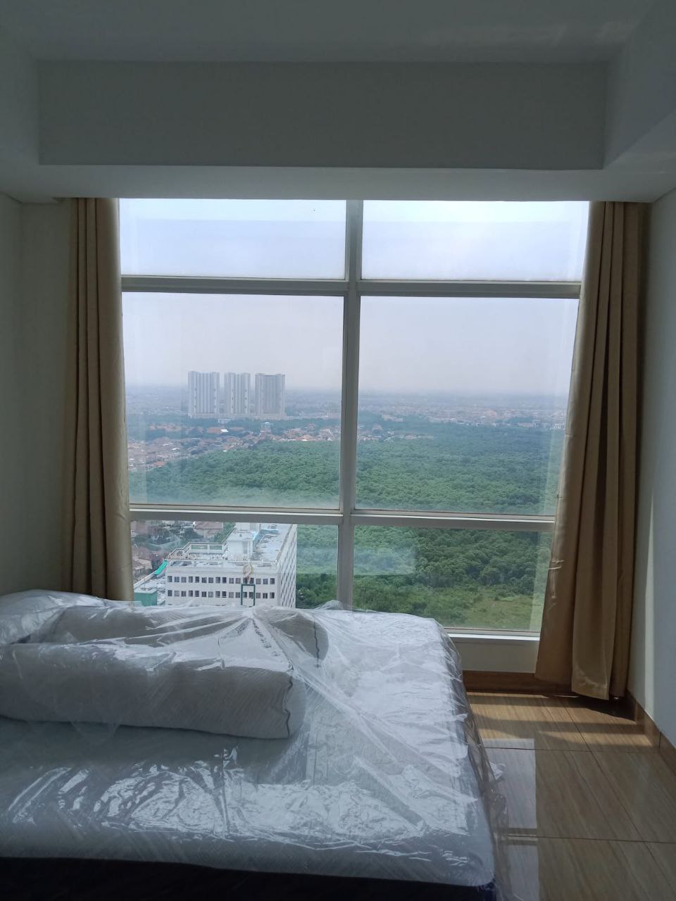 Dijual Apartemen Eksklusif Berlokasi di Kawasan Strategis Grand Sungkono Surabaya Barat - Thumbnail 2