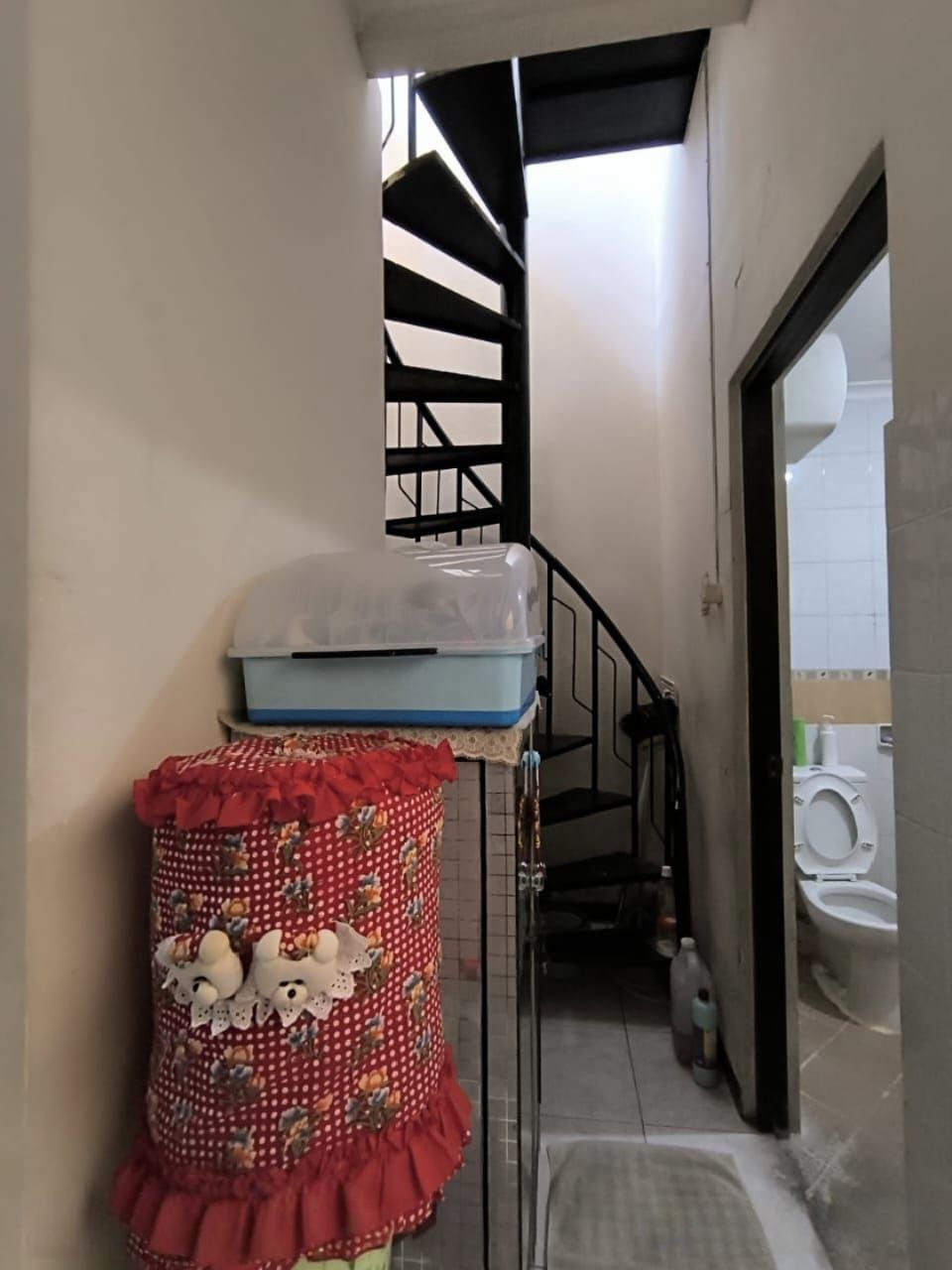 Dijual Ruko Second Siap Huni di Raya Darmo Baru Barat Surabaya Barat - Thumbnail 4