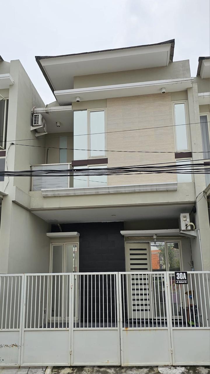 Dijual/disewakan Rumah Nyaman Strategis di Kutisari Surabaya Selatan - Image 1