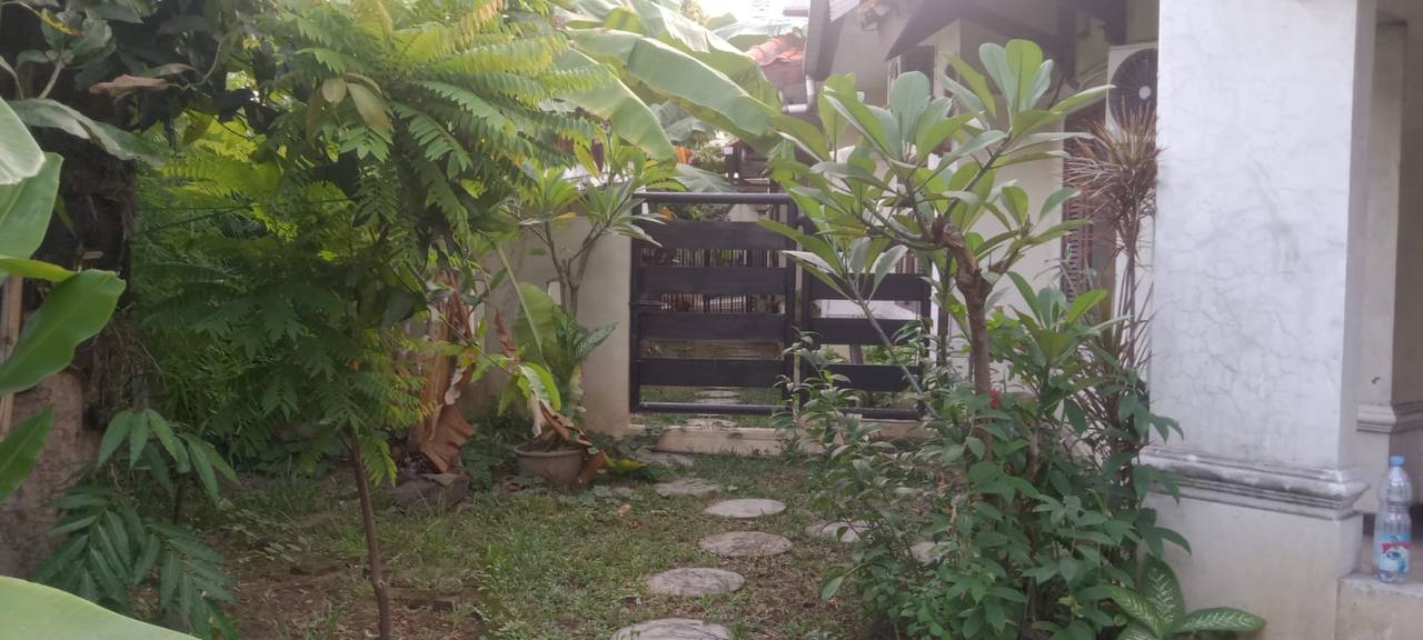 Dijual Rumah Lahan Luas di Rungkut Asri Timur Surabaya Timur - Thumbnail 2