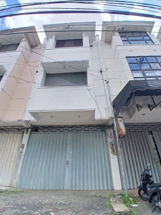 Dijual Ruko 4 Lantai Lokasi Komersial Strategis di Klampis Jaya Surabaya Timur - Image 1