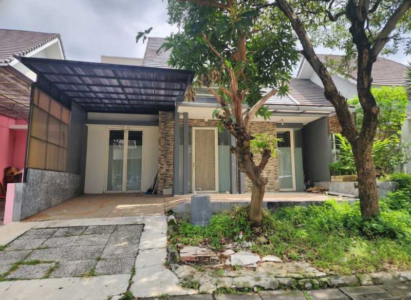 Disewakan Rumah 2 Lantai Strategis di Golf Avenue Citraland Surabaya Barat - Image 1